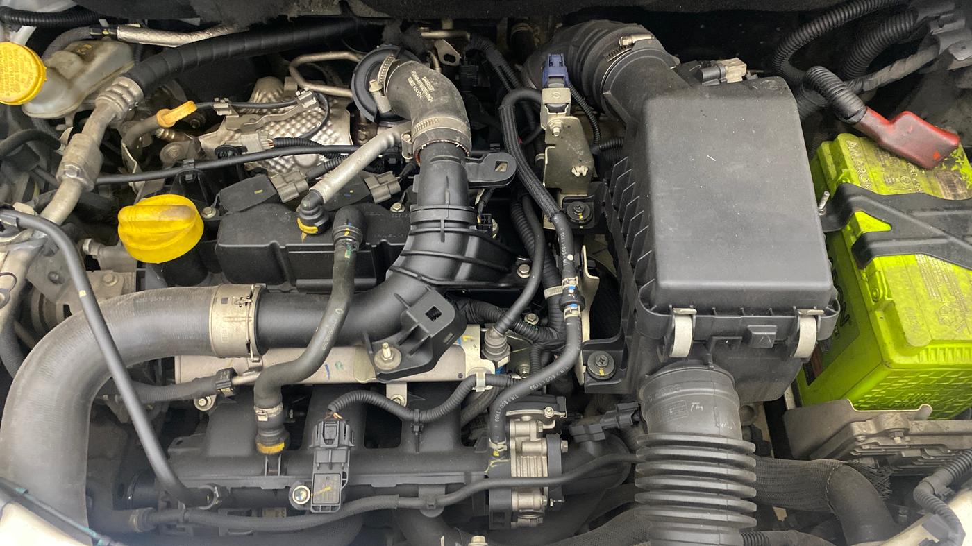 2022 Nissan MAGNITE XV PREMIUM TURBO (O) CVT, Petrol, Automatic, 91,247 km, Engine View