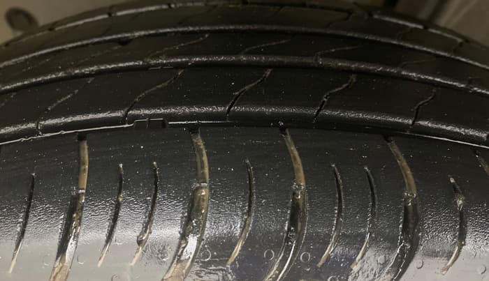 2022 Nissan MAGNITE XV PREMIUM TURBO (O) CVT, Petrol, Automatic, 91,247 km, Left Front Tyre Tread