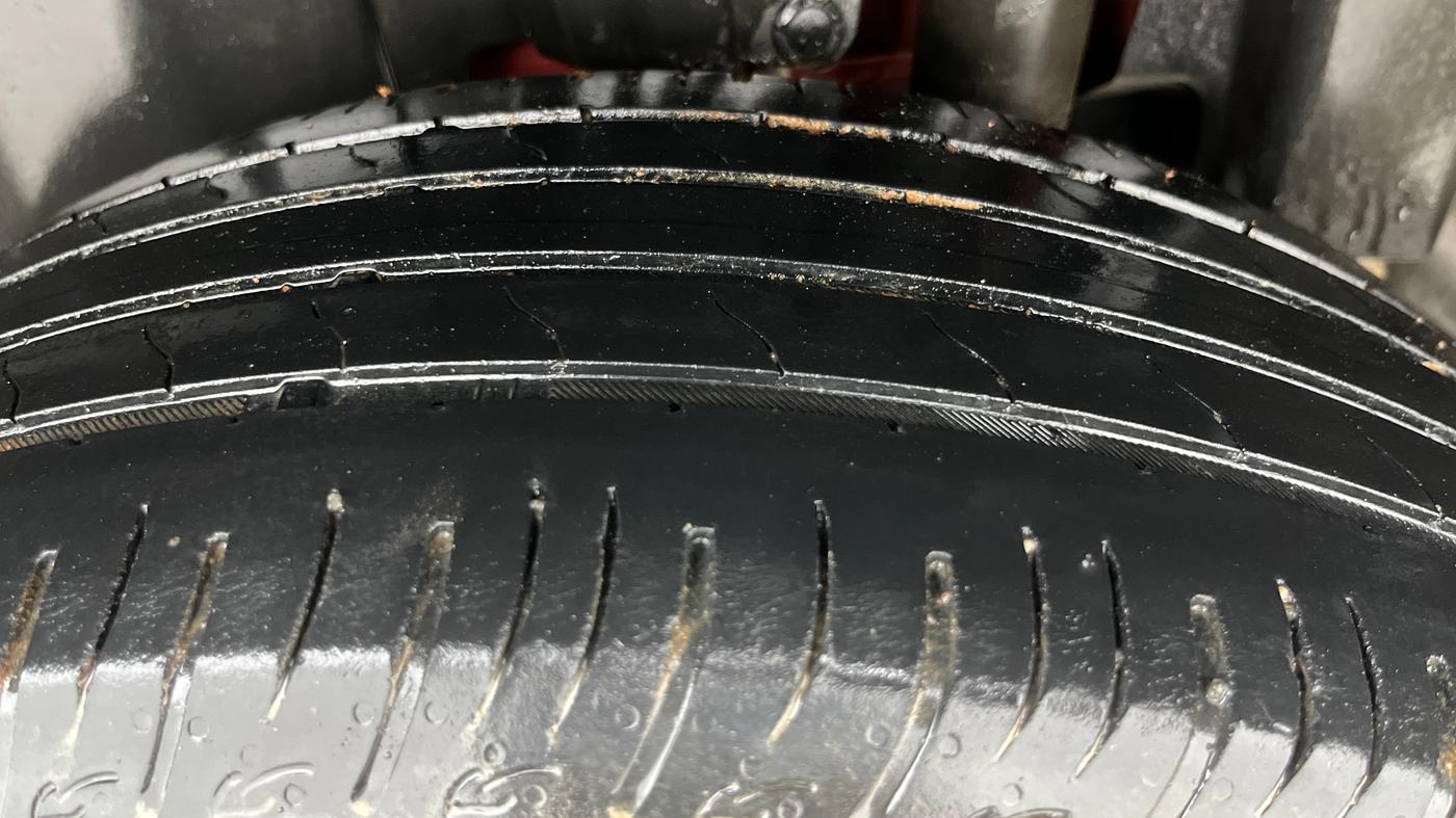 2024 Maruti BREZZA LXI, Petrol, Manual, 50,719 km, Left Rear Tyre Tread