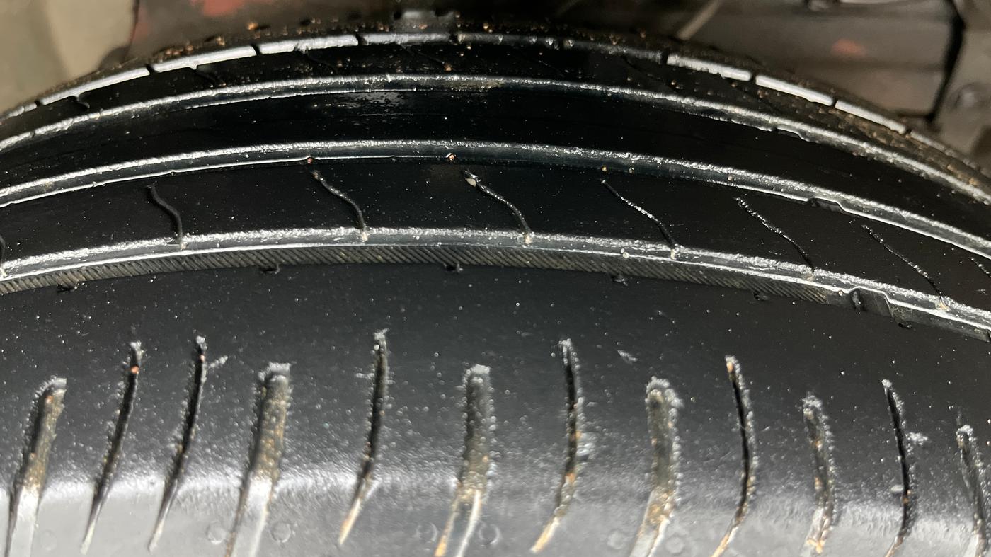 2024 Maruti BREZZA LXI, Petrol, Manual, 50,719 km, Right Front Tyre Tread