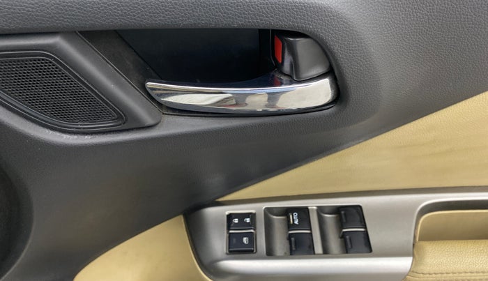 2016 Honda City 1.5L I-VTEC VX, Petrol, Manual, 98,983 km, Driver Side Door Panels Control