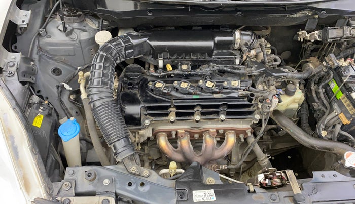 2019 Maruti Swift VXI AMT, Petrol, Automatic, 57,492 km, Engine View - Right