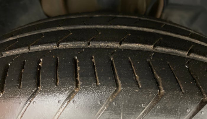 2019 Tata Tiago XZ+ 1.2 Revotron, Petrol, Manual, 98,903 km, Right Front Tyre Tread