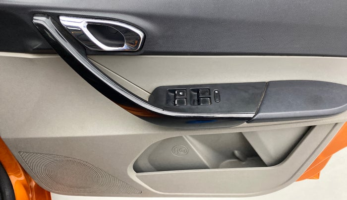 2019 Tata Tiago XZ+ 1.2 Revotron, Petrol, Manual, 98,903 km, Driver Side Door Panels Control