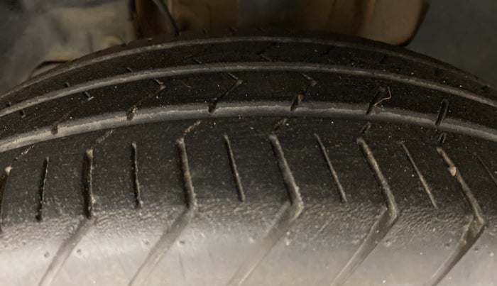 2019 Tata Tiago XZ+ 1.2 Revotron, Petrol, Manual, 98,903 km, Left Front Tyre Tread