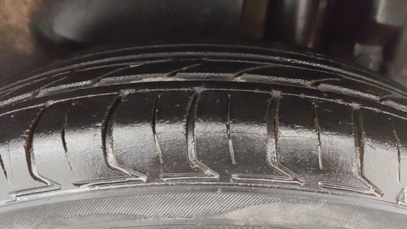 2019 Maruti Swift Dzire TOUR S-CNG, CNG, Manual, 73,276 km, Left Rear Tyre Tread