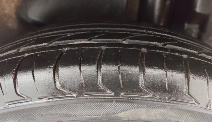 2019 Maruti Swift Dzire TOUR S-CNG, CNG, Manual, 73,276 km, Left Rear Tyre Tread