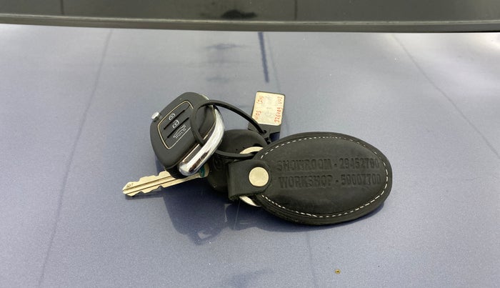 2014 Hyundai Xcent S 1.2, Petrol, Manual, 41,829 km, Key Close Up