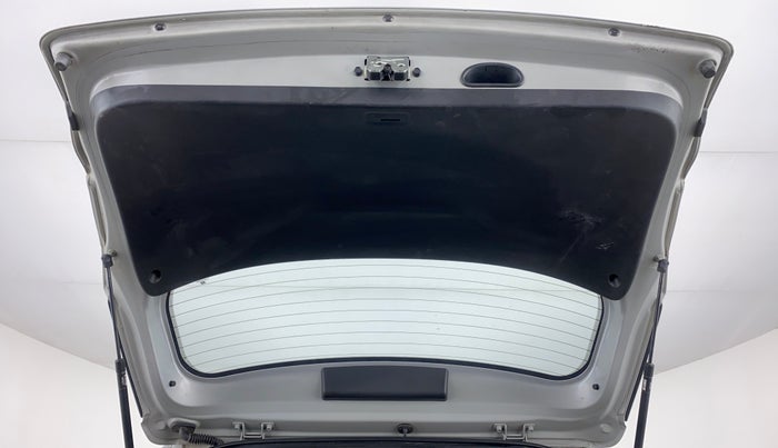 2015 Hyundai Creta 1.6 SX PLUS PETROL, CNG, Manual, 68,901 km, Boot Door Open