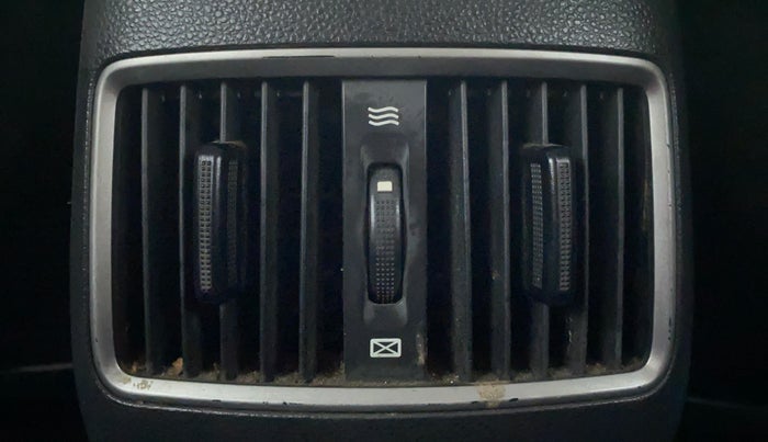 2015 Hyundai Creta 1.6 SX PLUS PETROL, CNG, Manual, 68,901 km, Rear AC Vents