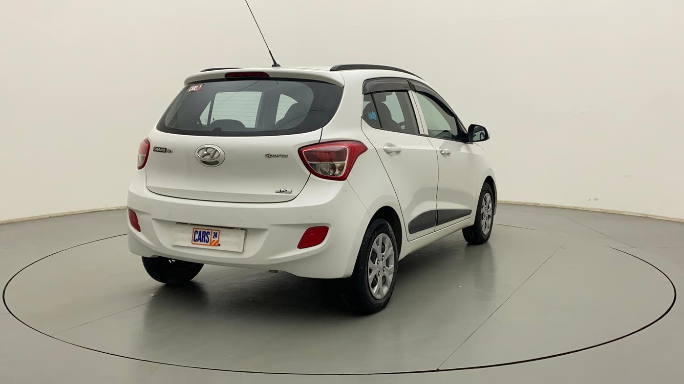 2016 Hyundai Grand i10 SPORTZ 1.2 KAPPA VTVT, Petrol, Manual, 85,017 km, Right Back Diagonal