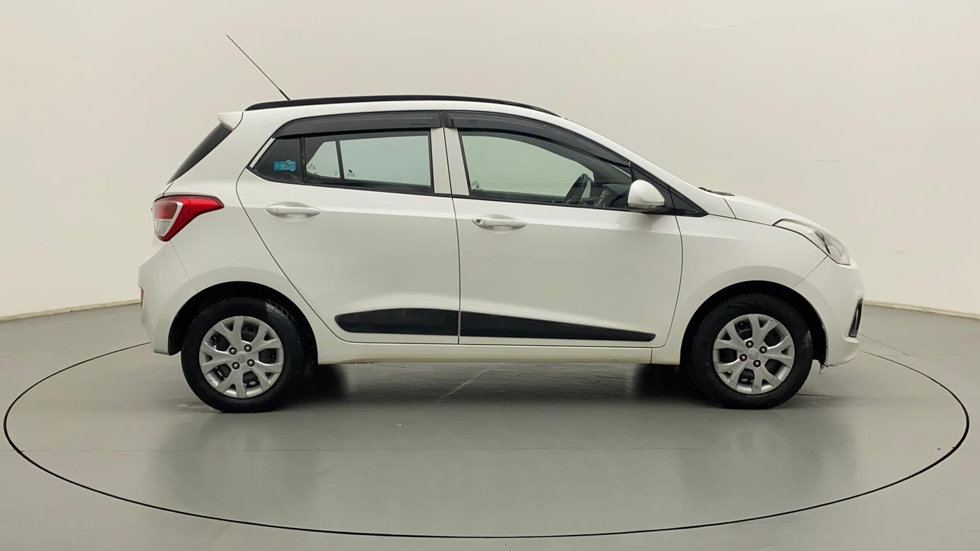2016 Hyundai Grand i10 SPORTZ 1.2 KAPPA VTVT, Petrol, Manual, 85,017 km, Right Side View