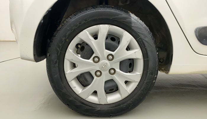 2016 Hyundai Grand i10 SPORTZ 1.2 KAPPA VTVT, Petrol, Manual, 85,017 km, Right Rear Wheel
