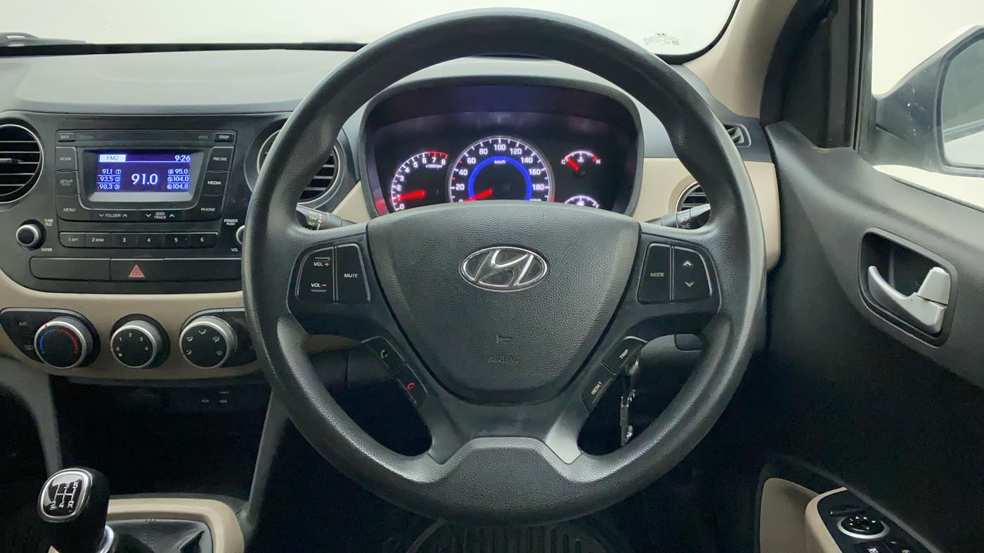 2016 Hyundai Grand i10 SPORTZ 1.2 KAPPA VTVT, Petrol, Manual, 85,017 km, Steering Wheel Close Up