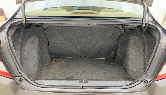 2018 Honda Amaze 1.2L I-VTEC V CVT, Petrol, Automatic, 39,340 km, Boot Inside