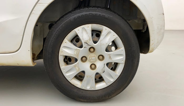 2015 Honda Brio S MT, Petrol, Manual, 39,375 km, Left Rear Wheel