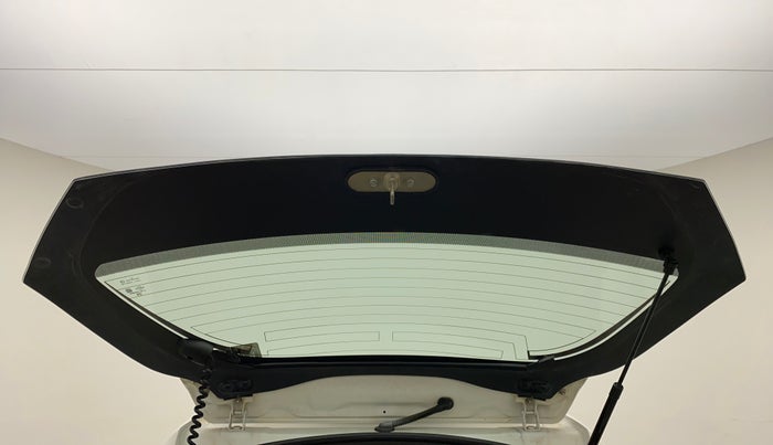 2015 Honda Brio S MT, Petrol, Manual, 39,375 km, Boot Door Open