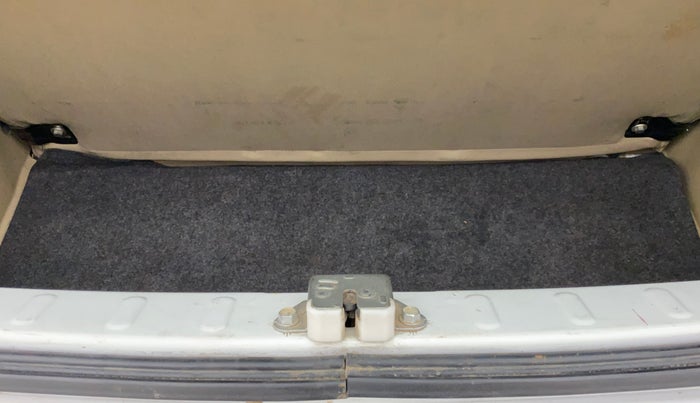 2015 Honda Brio S MT, Petrol, Manual, 39,375 km, Boot Inside