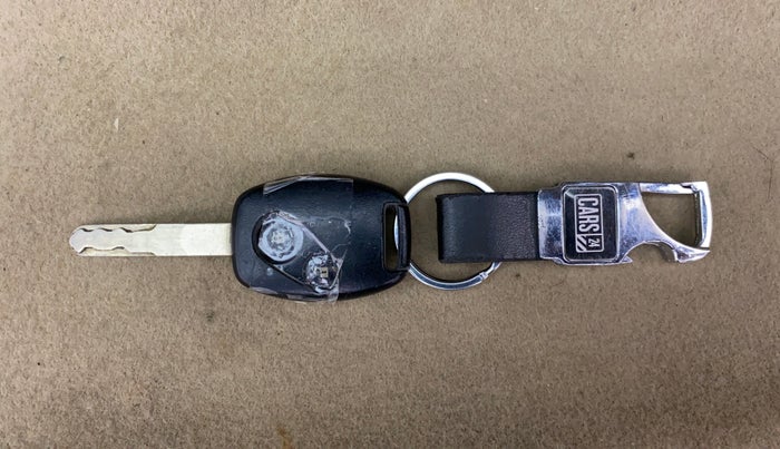 2015 Honda Brio S MT, Petrol, Manual, 39,375 km, Key Close Up