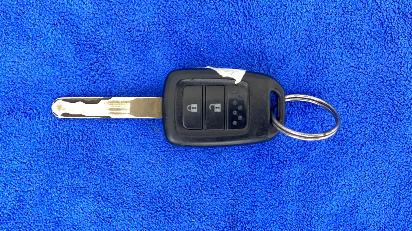 2017 Honda Jazz 1.2L I-VTEC SV, CNG, Manual, 49,986 km, Key Close Up