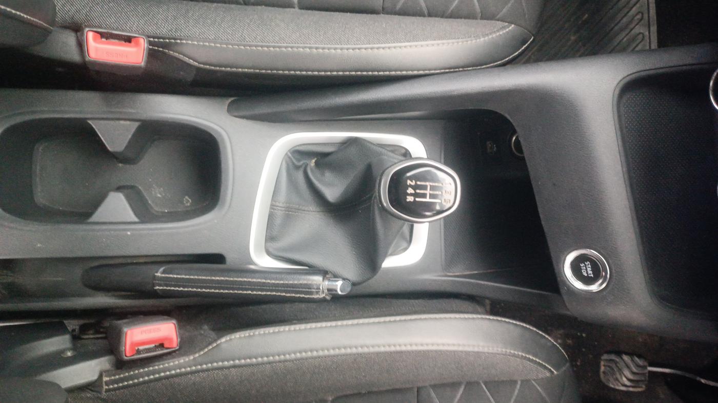 2021 Nissan MAGNITE XV PREMIUM TURBO, Petrol, Manual, 51,755 km, Gear Lever