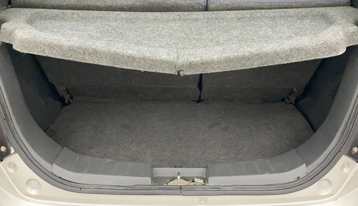 2012 Maruti Wagon R 1.0 VXI, Petrol, Manual, 63,458 km, Boot Inside