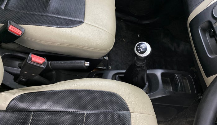 2014 Maruti Wagon R 1.0 VXI, Petrol, Manual, 55,818 km, Gear Lever