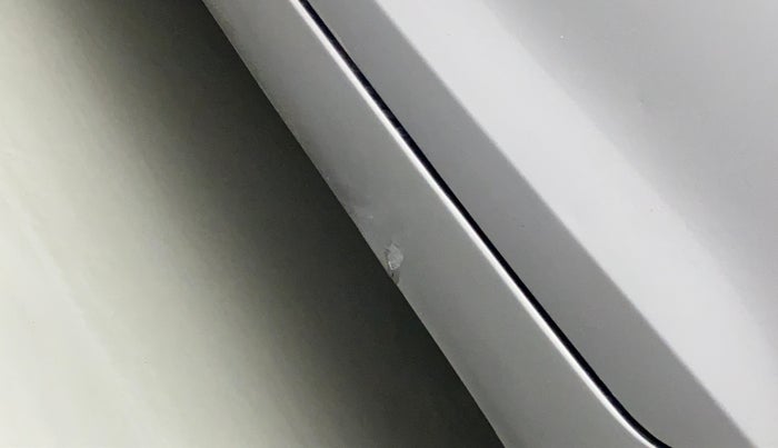 2013 Maruti Swift VXI, Petrol, Manual, 29,386 km, Left running board - Slightly dented