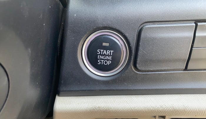 2022 Tata ALTROZ XZ PLUS PETROL, Petrol, Manual, 48,172 km, Keyless Start/ Stop Button