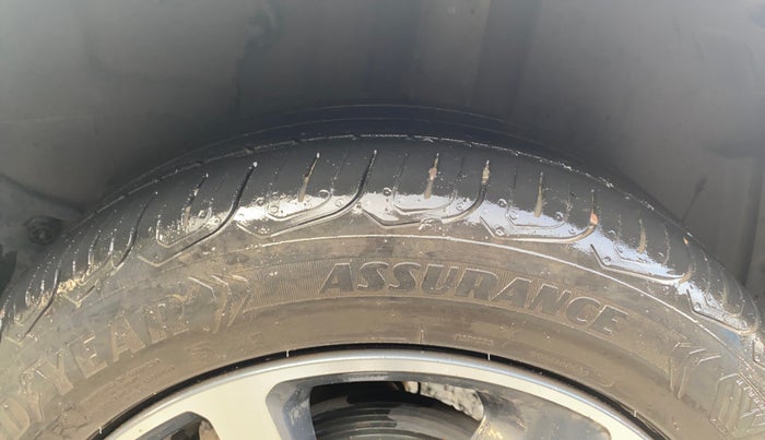 2022 Tata ALTROZ XZ PLUS PETROL, Petrol, Manual, 48,172 km, Left Rear Tyre Tread