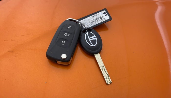 2019 Tata NEXON XMA DIESEL, Diesel, Automatic, 46,023 km, Key Close Up