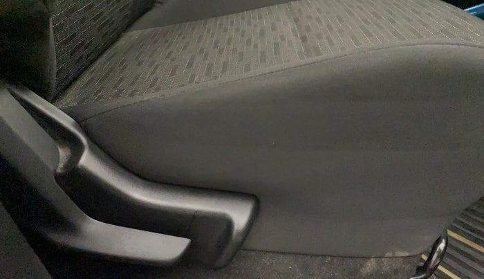 2017 Maruti IGNIS DELTA 1.2, Petrol, Manual, 30,176 km, Driver Side Adjustment Panel