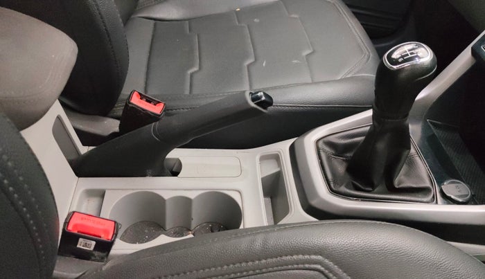 2022 Skoda KUSHAQ AMBITION 1.0L TSI MT, Petrol, Manual, 49,545 km, Gear Lever