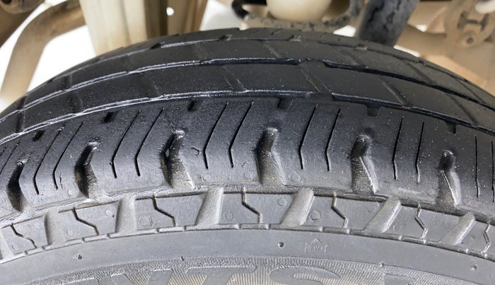 2017 Maruti Alto 800 VXI, Petrol, Manual, 22,096 km, Right Rear Tyre Tread