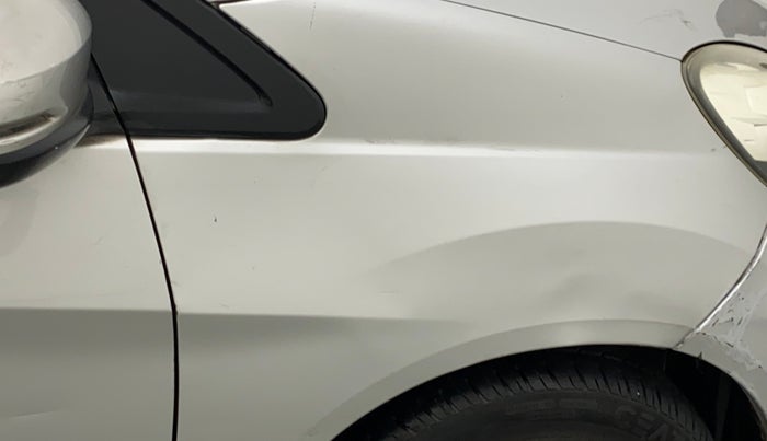 2015 Honda Amaze 1.2L I-VTEC VX, Petrol, Manual, 97,135 km, Right fender - Minor scratches