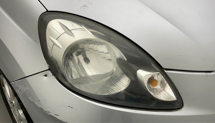 2015 Honda Amaze 1.2L I-VTEC VX, Petrol, Manual, 97,135 km, Right headlight - Minor scratches
