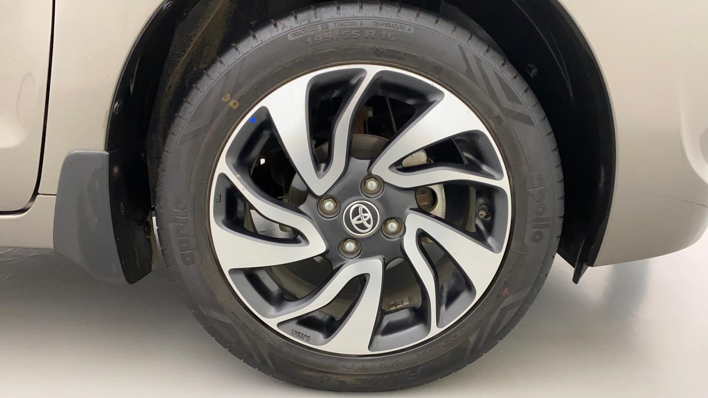2020 Toyota Glanza V MT PETROL, Petrol, Manual, 18,734 km, Right Front Wheel