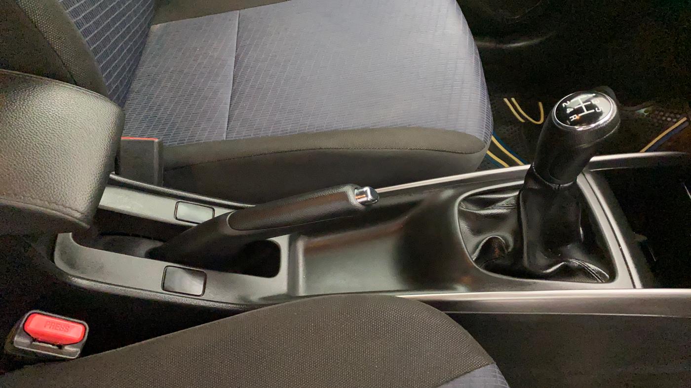 2020 Toyota Glanza V MT PETROL, Petrol, Manual, 18,734 km, Gear Lever