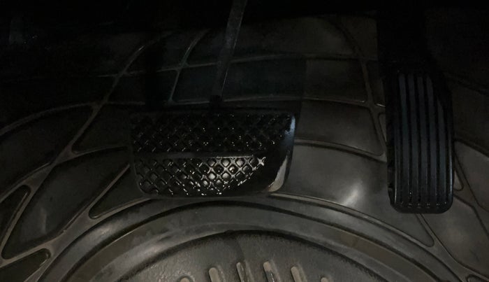 2015 Honda Jazz 1.2L I-VTEC V AT, Petrol, Automatic, 73,338 km, Pedals