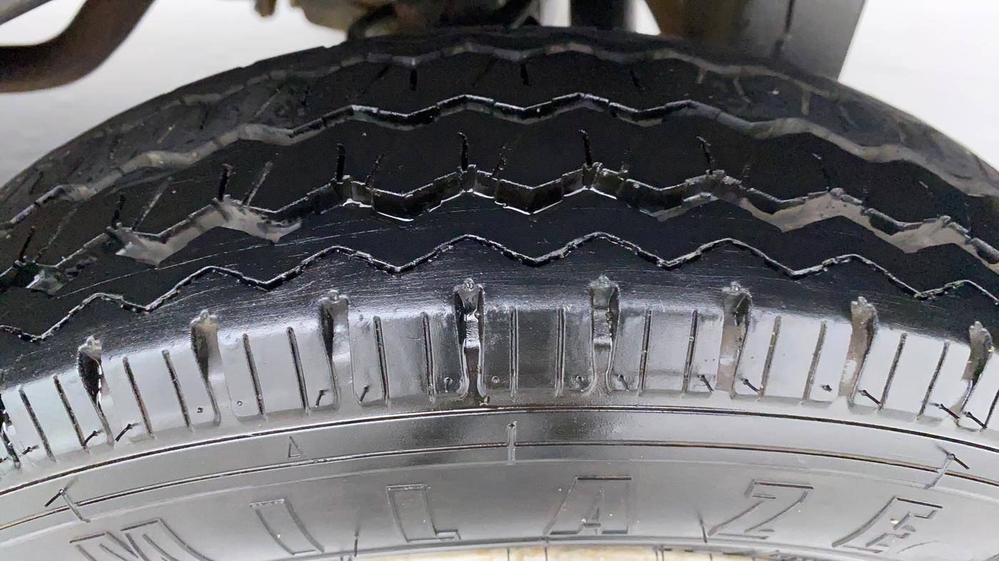 2020 Maruti Eeco 5 STR WITH AC PLUSHTR, Petrol, Manual, 3,589 km, Left Rear Tyre Tread