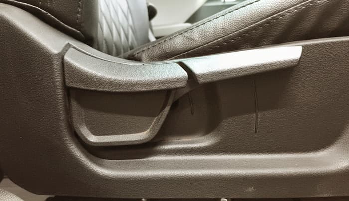2022 Hyundai Creta SX 1.5 PETROL, Petrol, Manual, 11,918 km, Driver Side Adjustment Panel