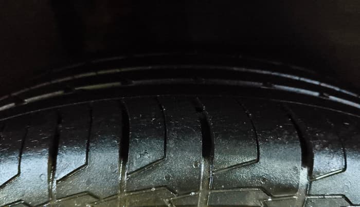 2022 Hyundai Creta SX 1.5 PETROL, Petrol, Manual, 11,918 km, Right Rear Tyre Tread