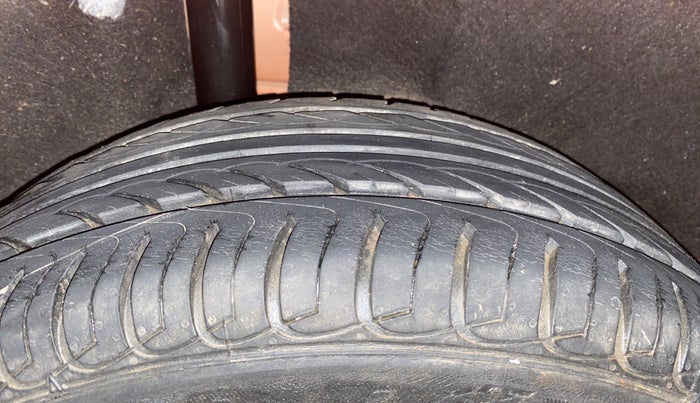 2015 Ford Ecosport TITANIUM 1.5L PETROL, Petrol, Manual, 97,489 km, Right Rear Tyre Tread