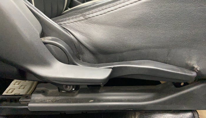 2021 Maruti Baleno ZETA PETROL 1.2, Petrol, Manual, 48,410 km, Driver Side Adjustment Panel
