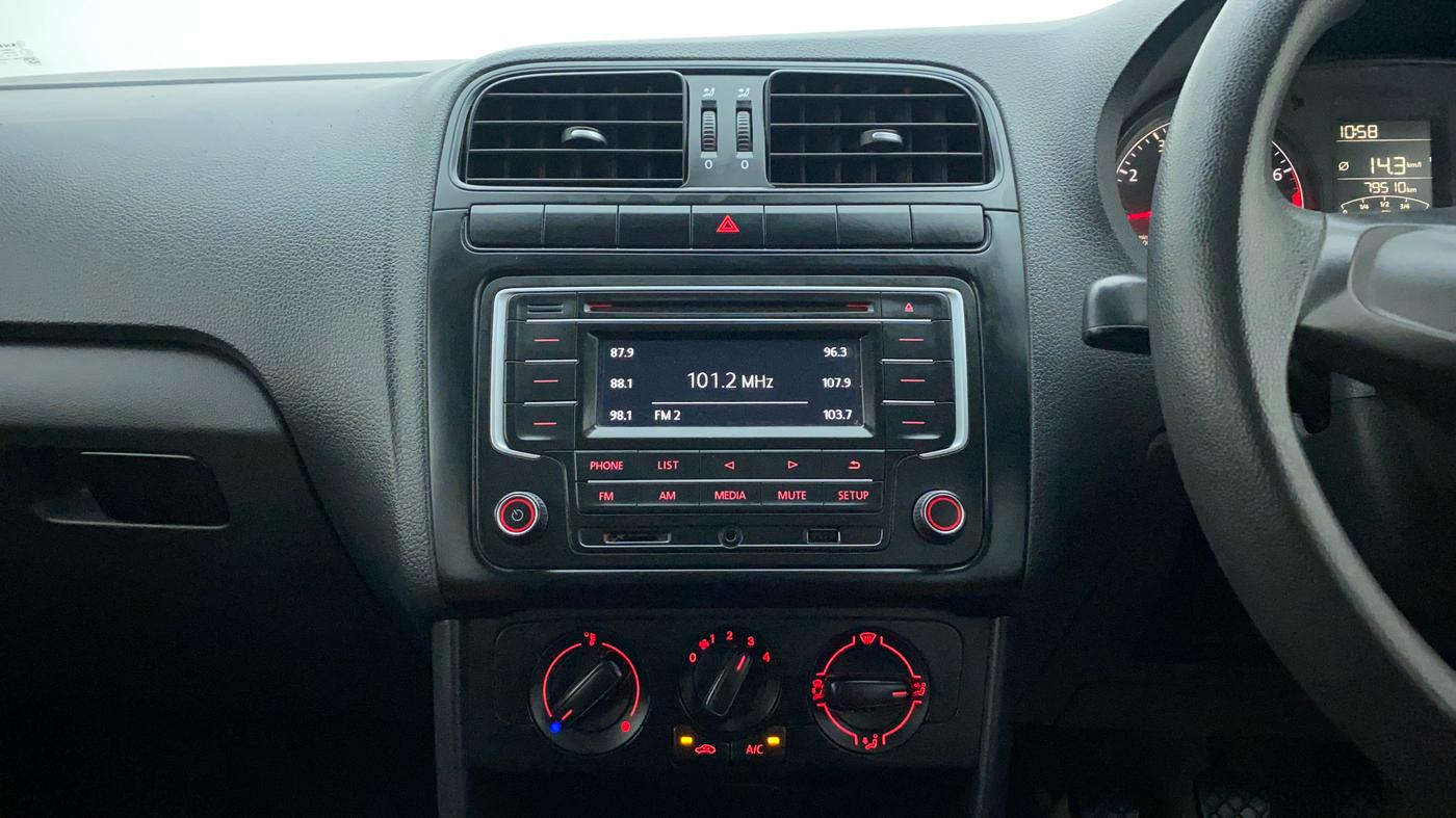 2018 Volkswagen Ameo COMFORTLINE 1.0, Petrol, Manual, 79,750 km, Air Conditioner