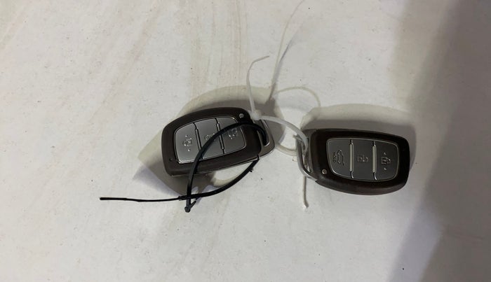 2023 Hyundai Creta S PLUS KNIGHT 1.5 PETROL, Petrol, Manual, 37,215 km, Key Close Up