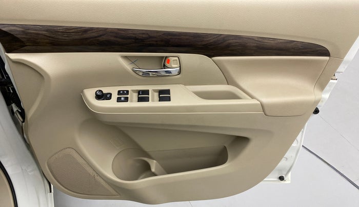 2020 Maruti Ertiga ZXI SHVS, Petrol, Manual, 10,249 km, Driver Side Door Panels Control