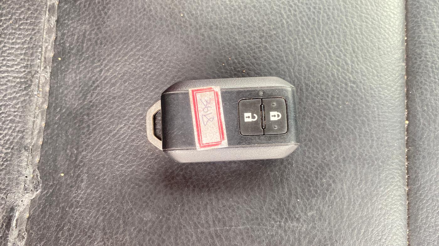 2018 Maruti Swift ZXI AMT, Petrol, Automatic, 33,176 km, Key Close Up