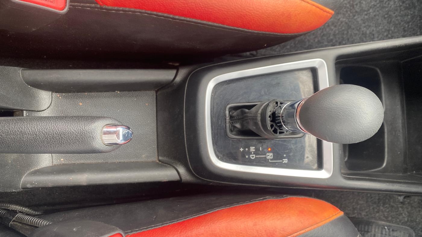 2018 Maruti Swift ZXI AMT, Petrol, Automatic, 33,176 km, Gear Lever