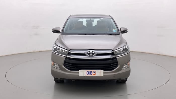2017 Toyota Innova Crysta 2.7 VX 7 STR, Petrol, Manual, 66,888 km, Front